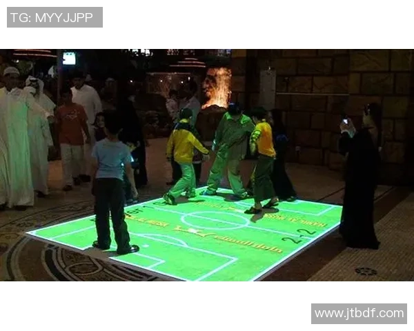 足球明星带你畅玩户外互动游戏体验尽享激情与乐趣